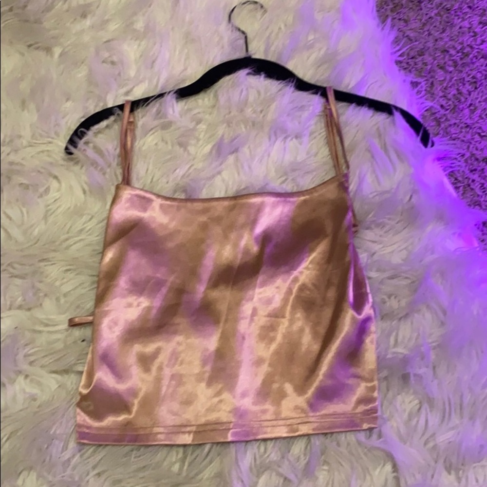 Open back satin top - Picture 4 of 4